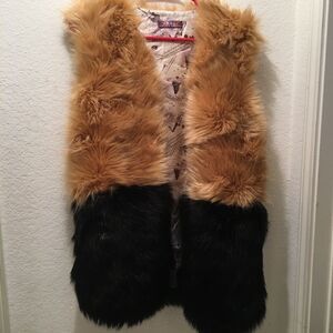 Selfie Couture By Trendology Fur Vest Brown Black